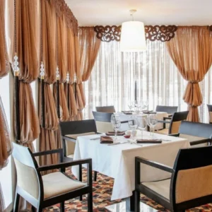 Restaurant curtains in dubai online