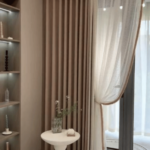 Window Curtain Suppliers in Dubai