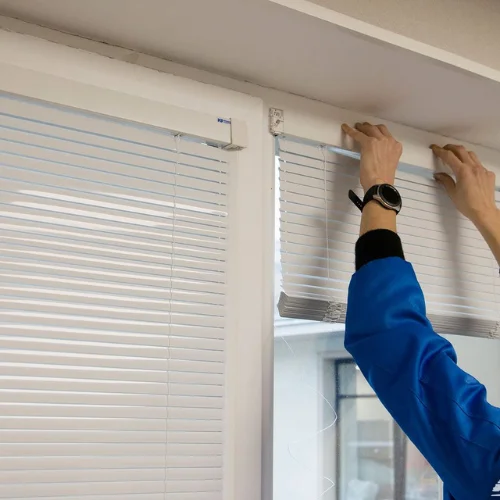 blinds fixing Dubai