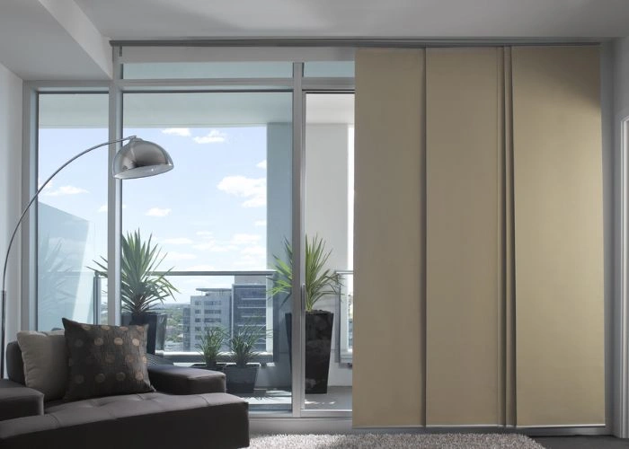 Custom panel blinds in Dubai