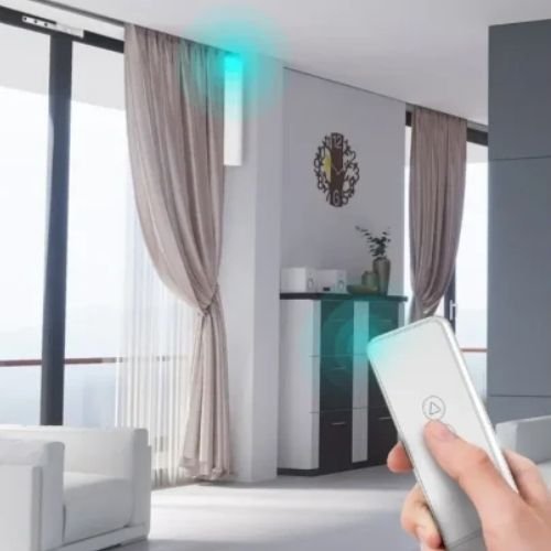 Motorized window curtains