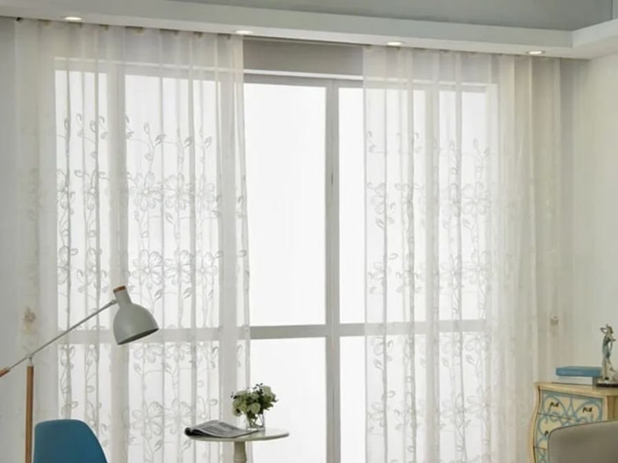 Wave curtains windows