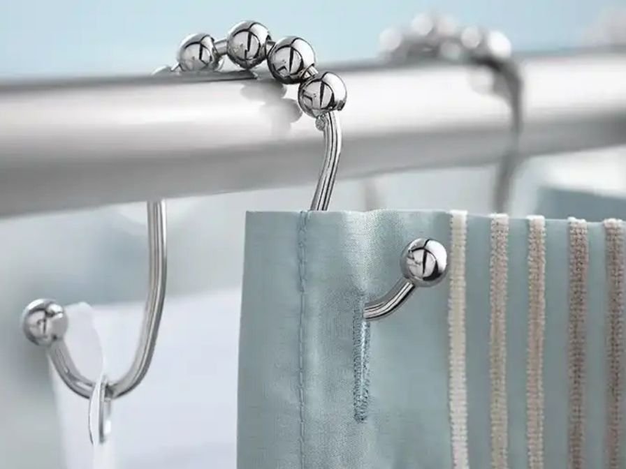 Curtain hook size customization